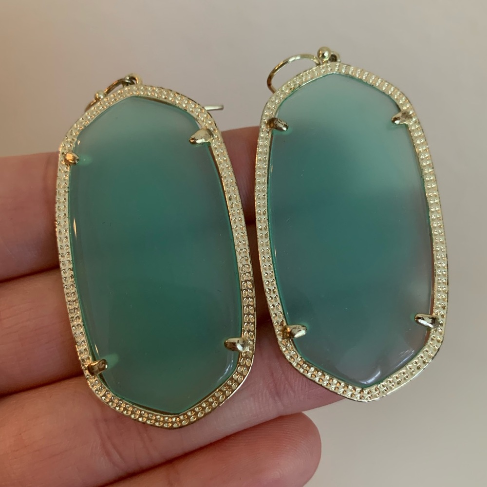 Kendra Scott Gold Danielle Earrings in Mint Green